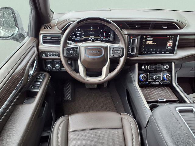2024 GMC Yukon XL 4WD Denali