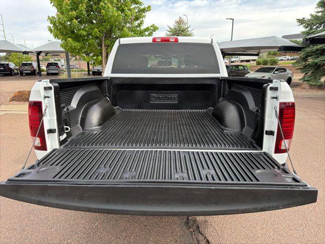2024 Ram 1500 Classic Warlock Crew Cab 4x4 5'7" Box