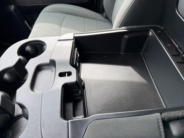 2024 Ram 1500 Classic Warlock Crew Cab 4x4 5'7" Box