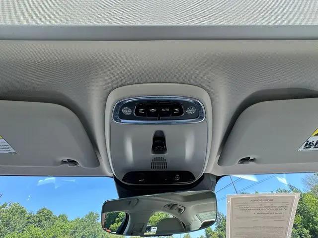 2022 Volvo S60 B5 Momentum