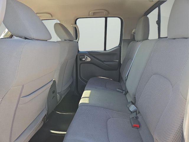 2020 Nissan Frontier Crew Cab SV 4x2