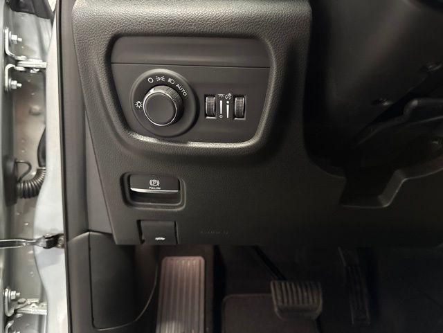2026 Jeep Grand Cherokee L Altitude 4x4