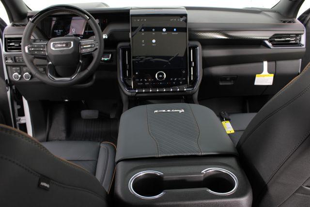 2026 GMC Yukon XL 4WD AT4