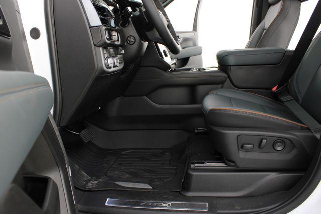 2026 GMC Yukon XL 4WD AT4