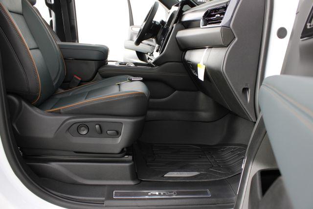 2026 GMC Yukon XL 4WD AT4