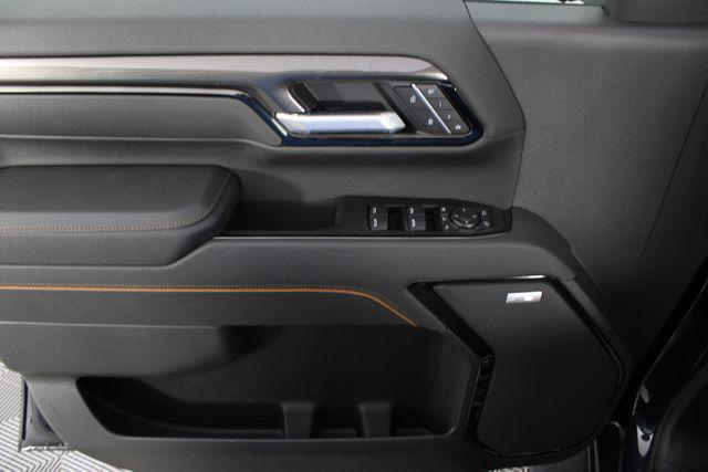 2026 GMC Sierra 2500HD Crew Cab, Standard Bed, AT4, 4WD