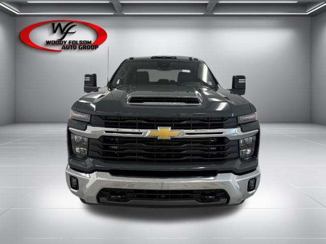 2026 Chevrolet Silverado 3500HD Crew Cab, Long Bed, LT Dual Rear Wheel, RWD