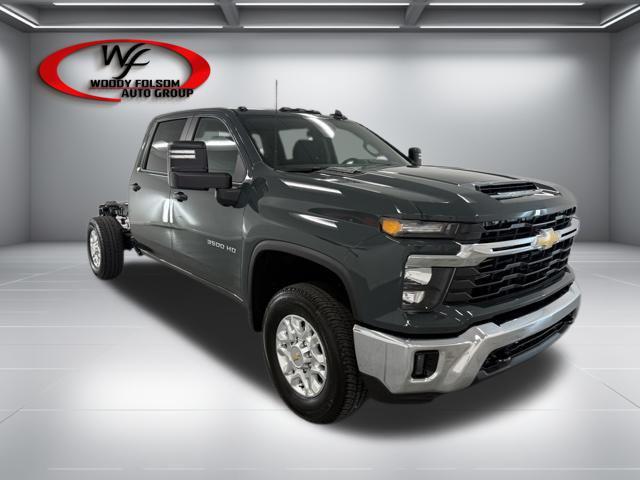 2026 Chevrolet Silverado 3500HD Crew Cab, Long Bed, LT Dual Rear Wheel, RWD