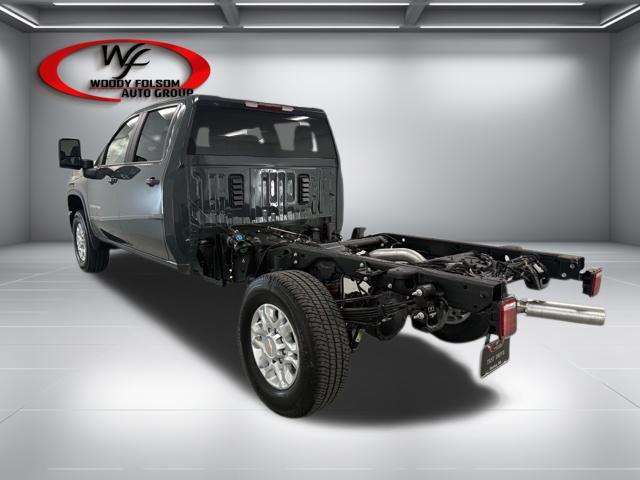 2026 Chevrolet Silverado 3500HD Crew Cab, Long Bed, LT Dual Rear Wheel, RWD