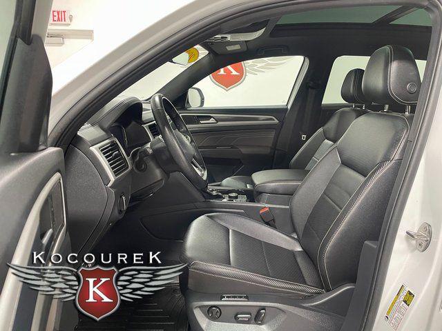2023 Volkswagen Atlas Cross Sport 2.0T SEL R-Line Black