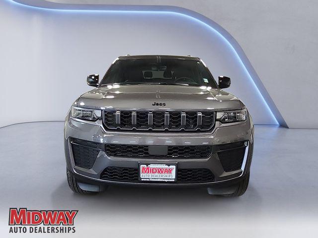 2026 Jeep Grand Cherokee L Altitude 4x4