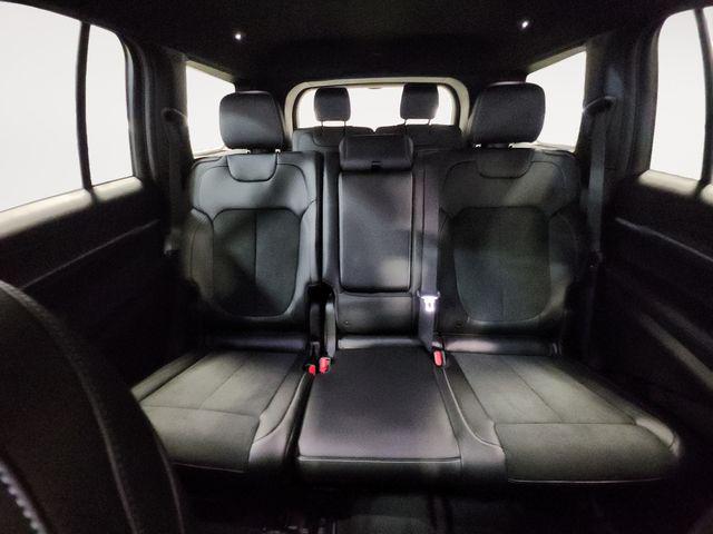2026 Jeep Grand Cherokee L Altitude 4x4