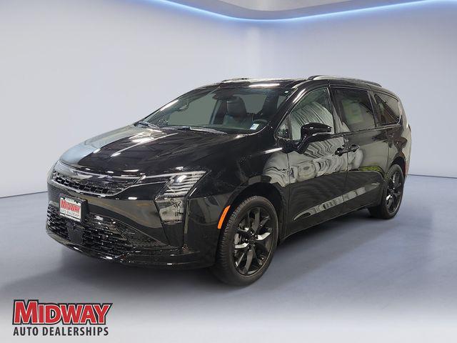 2027 Chrysler Pacifica Limited for sale in Kearney, NE