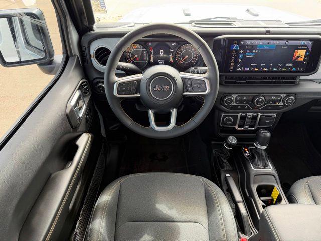 2024 Jeep Wrangler 4-Door Sahara 4x4