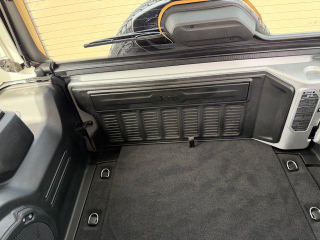 2024 Jeep Wrangler 4-Door Sahara 4x4