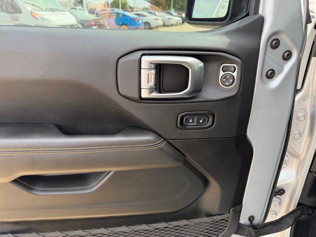 2024 Jeep Wrangler 4-Door Sahara 4x4
