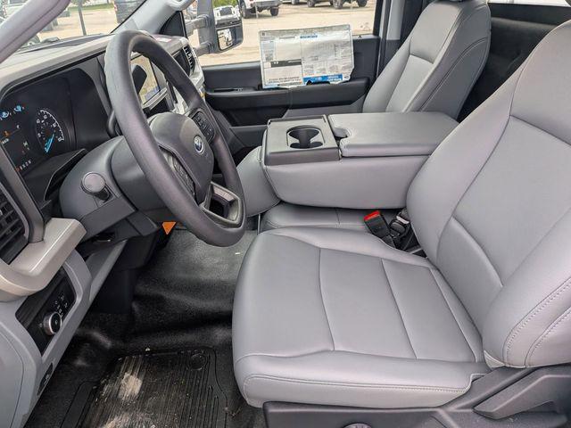 2025 Ford F-450 DRW