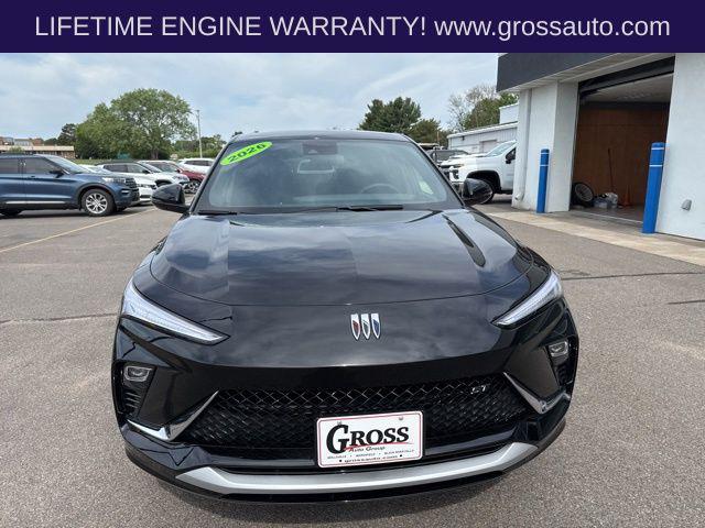 2026 Buick NV Sport Touring FWD