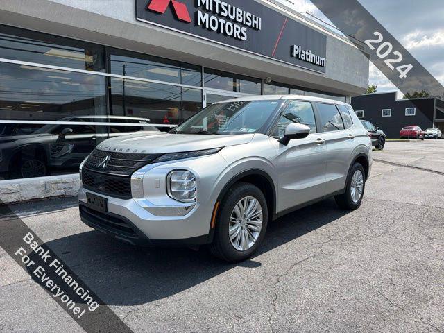 2024 Mitsubishi Outlander ES 2.5 S-AWC for sale in Mechanicsburg, PA