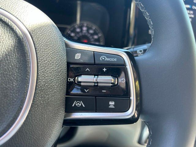 2023 Kia Sorento Hybrid EX