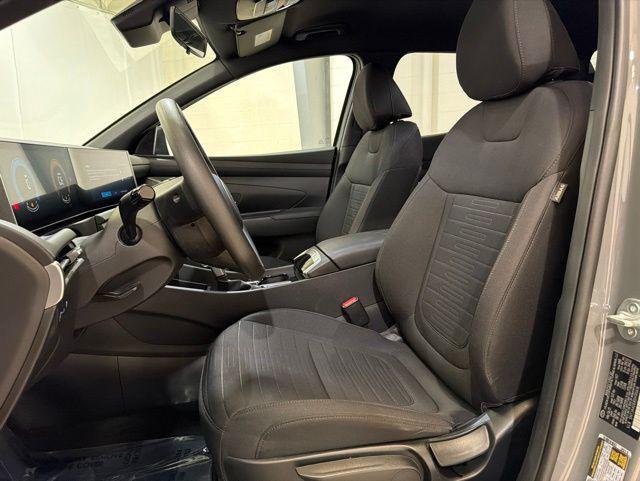 2025 Hyundai Santa Cruz SE