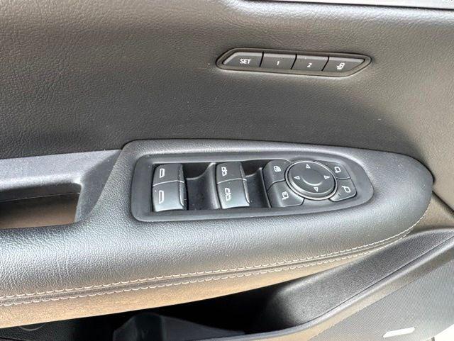 2024 Cadillac XT5 FWD Premium Luxury