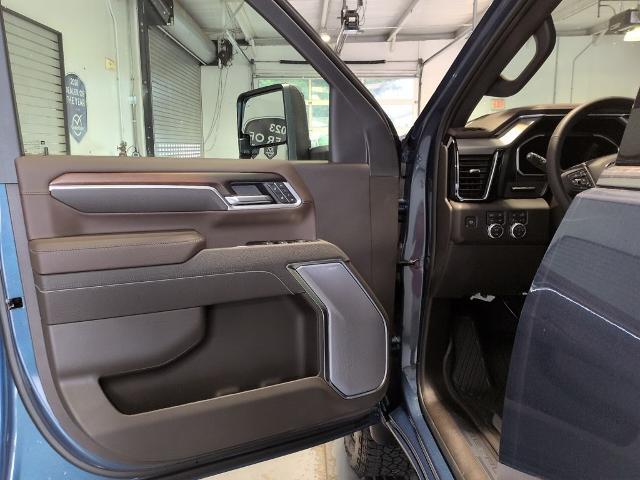 2026 GMC Sierra 2500HD Crew Cab, Standard Bed, Denali, 4WD