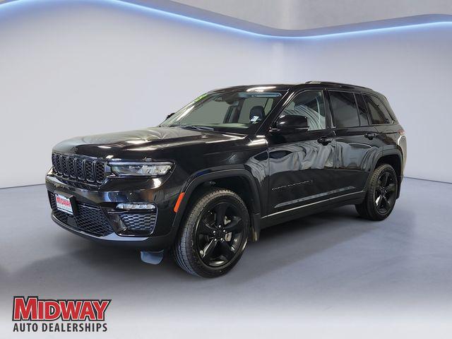 2023 Jeep Grand Cherokee Limited 4x4 for sale in Kearney, NE