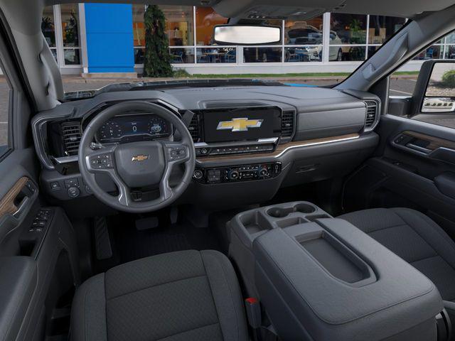 2026 Chevrolet Silverado 3500HD Crew Cab, Standard Bed, LT, 4WD