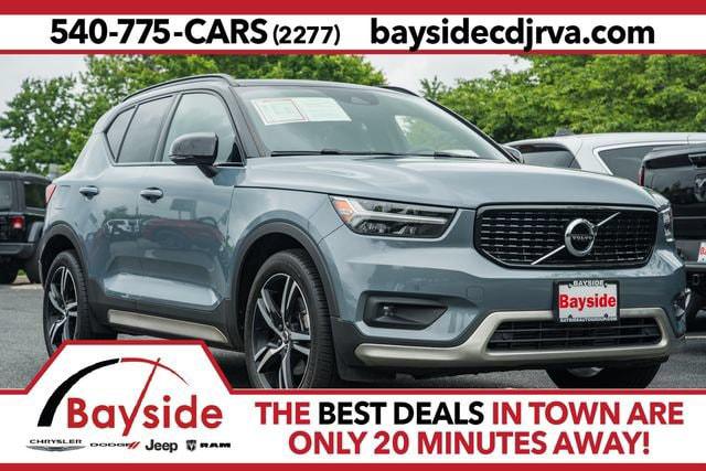 2021 Volvo XC40 T5 R-Design 2021 Volvo XC40 T5 R-Design