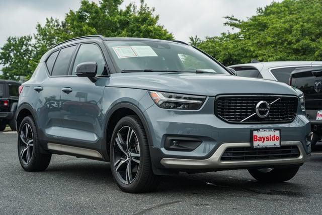 2021 Volvo XC40 T5 R-Design 2021 Volvo XC40 T5 R-Design