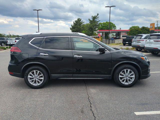 2018 Nissan Rogue SV 2018 Nissan Rogue SV
