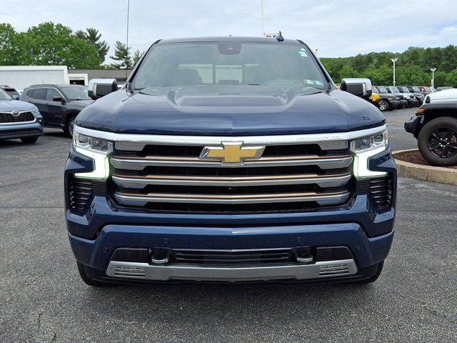 2022 Chevrolet Silverado 1500 4WD Crew Cab Short Bed High Country