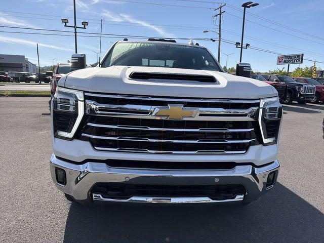 2024 Chevrolet Silverado 2500HD 4WD Crew Cab Standard Bed LTZ