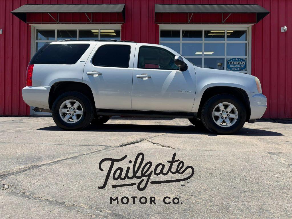 2011 GMC Yukon 4WD SLT's photo