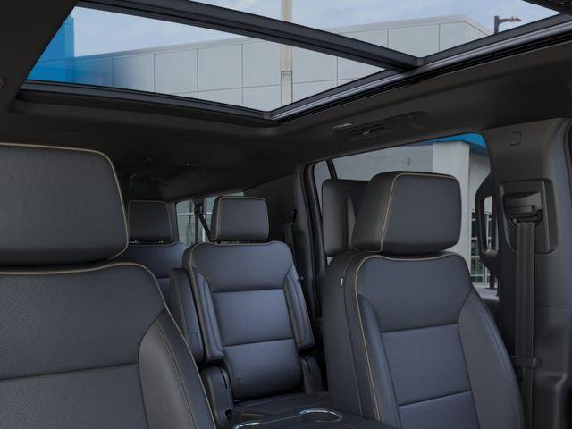 2026 Chevrolet Suburban Premier, 4WD