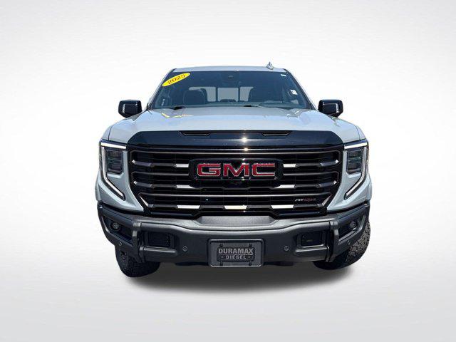 2025 GMC Sierra 1500 4WD Crew Cab Short Box AT4X