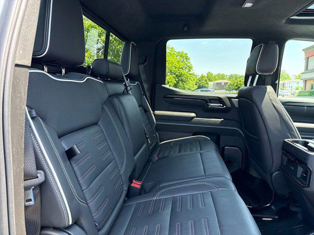 2025 GMC Sierra 1500 4WD Crew Cab Short Box AT4X