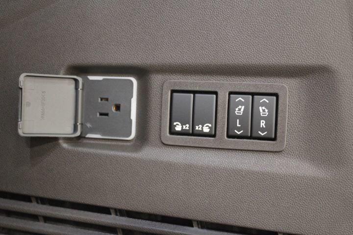 2026 GMC Yukon XL 4WD Elevation