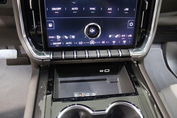 2026 GMC Yukon XL 4WD Elevation