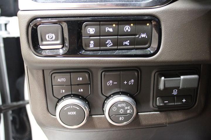 2026 GMC Yukon XL 4WD Elevation