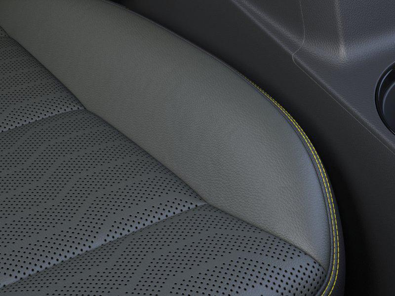 2026 Chevrolet Colorado ZR2 - Photo 35