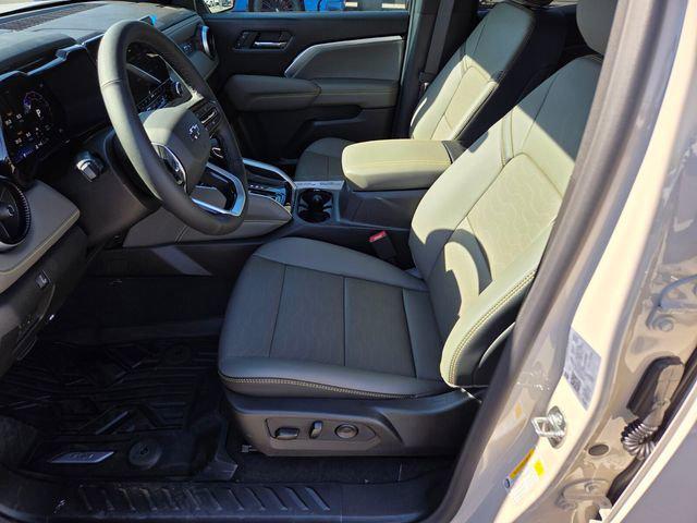 2026 Chevrolet Colorado ZR2 - Photo 6