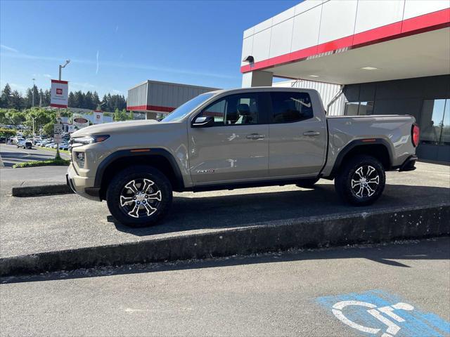 2024 GMC Canyon 4WD AT4