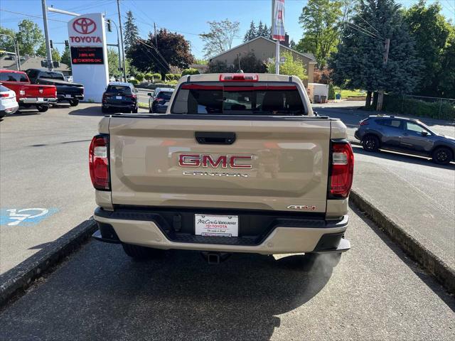 2024 GMC Canyon 4WD AT4