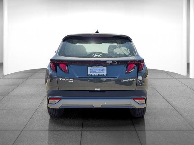 2026 Hyundai Tucson Hybrid Blue SE