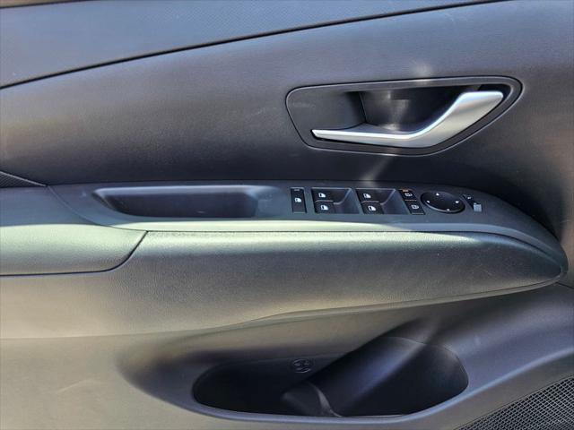 2026 Hyundai Tucson Hybrid Blue SE