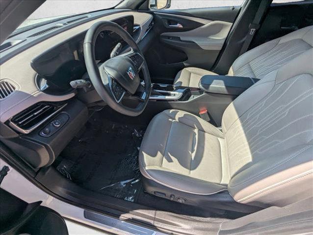 2024 Buick NV Avenir FWD