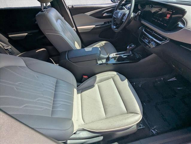 2024 Buick NV Avenir FWD