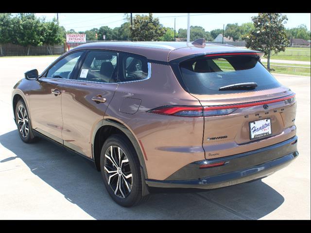 2026 Toyota Crown Signia XLE
